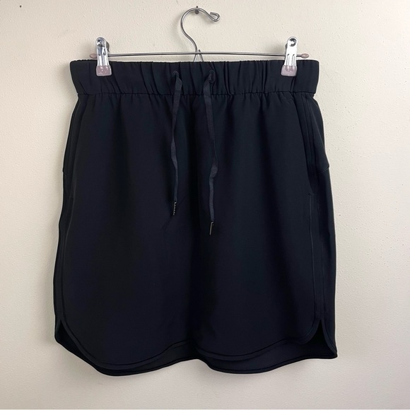 Lululemon On The Fly Skirt *Woven - Picture 6 of 8